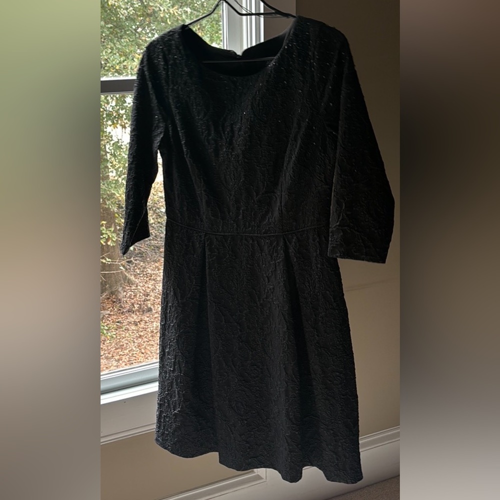 EUC Adrianna Papell Embellished Cocktail Dress